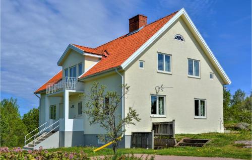 Beautiful Home In Mariannelund With Wifi